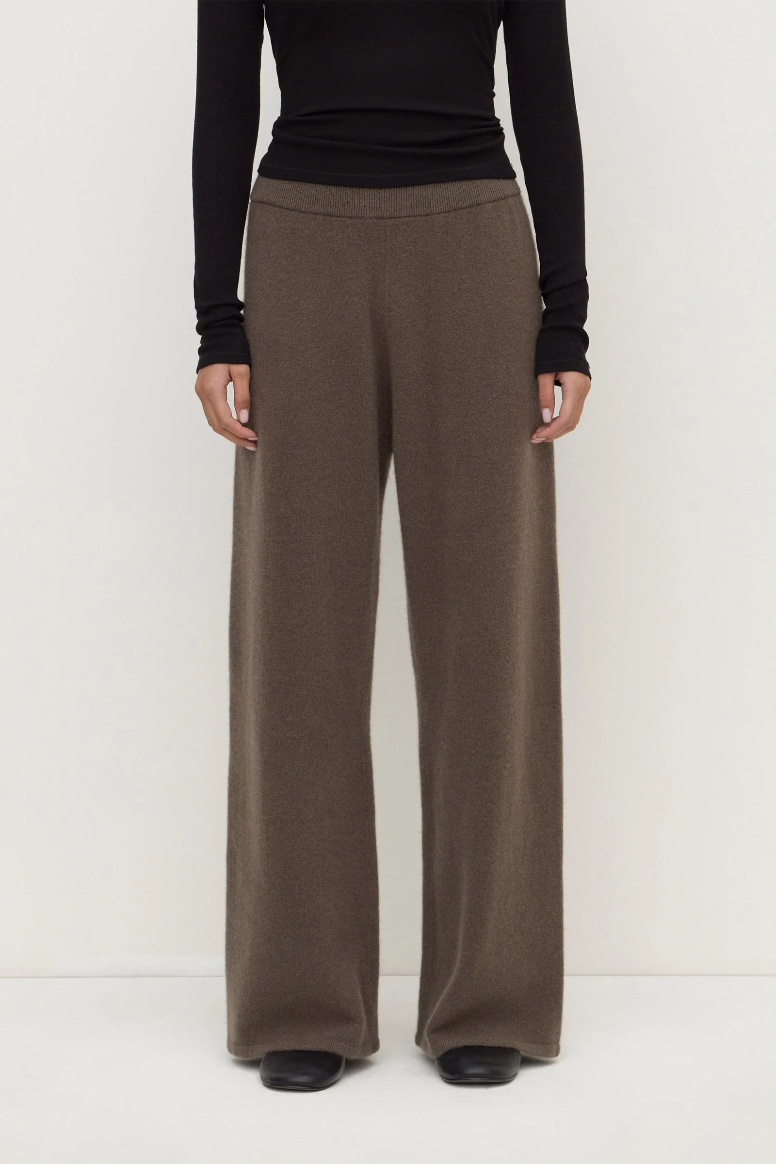 Aliyah Cashmere Pant - Image 2
