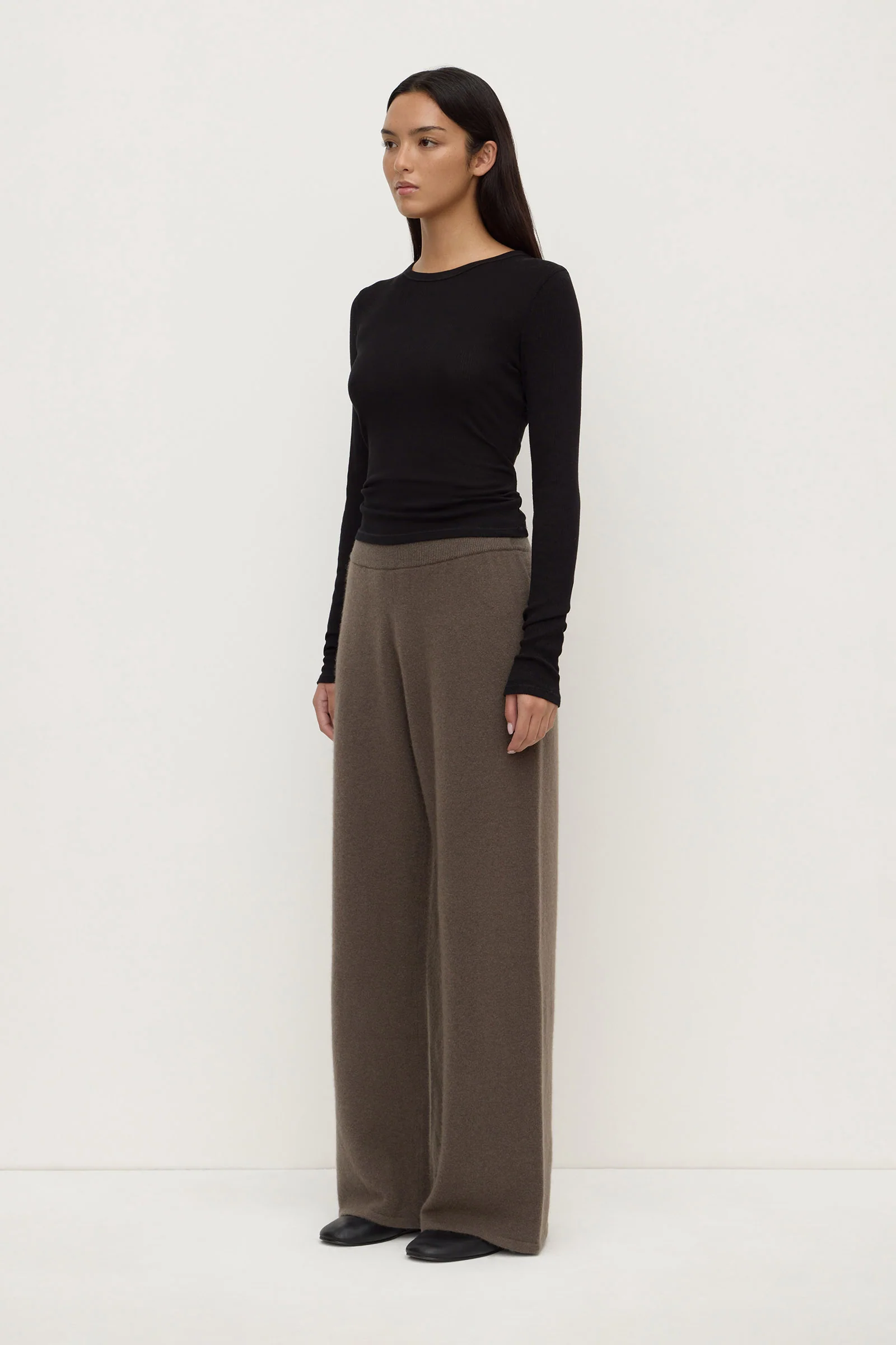 Aliyah Cashmere Pant - Image 3