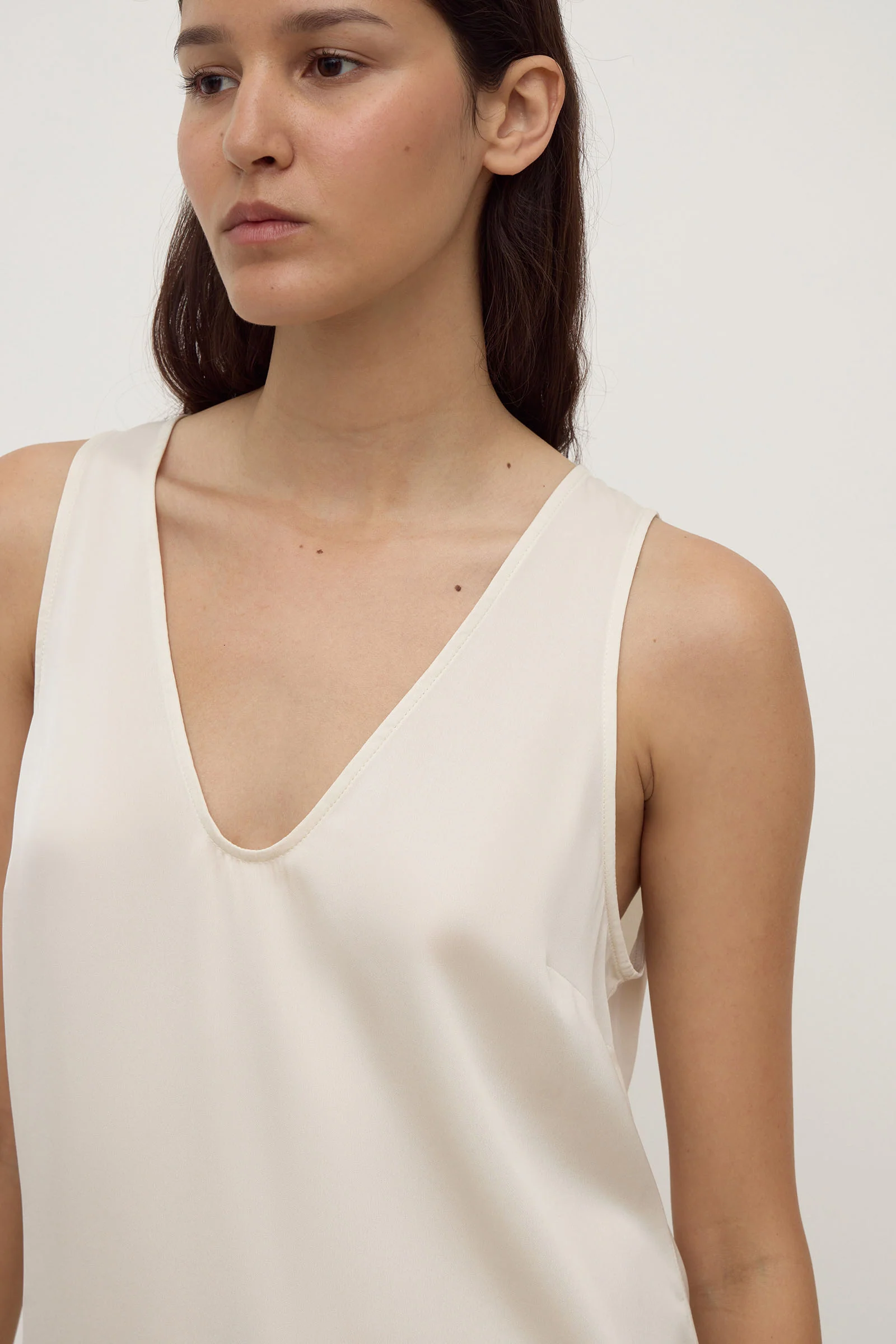 Amaris Silk Tank - Image 2