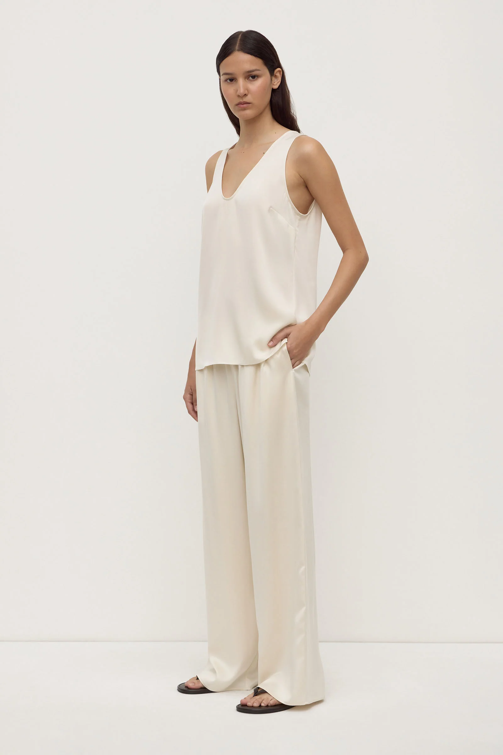 Amaris Silk Tank - Image 4