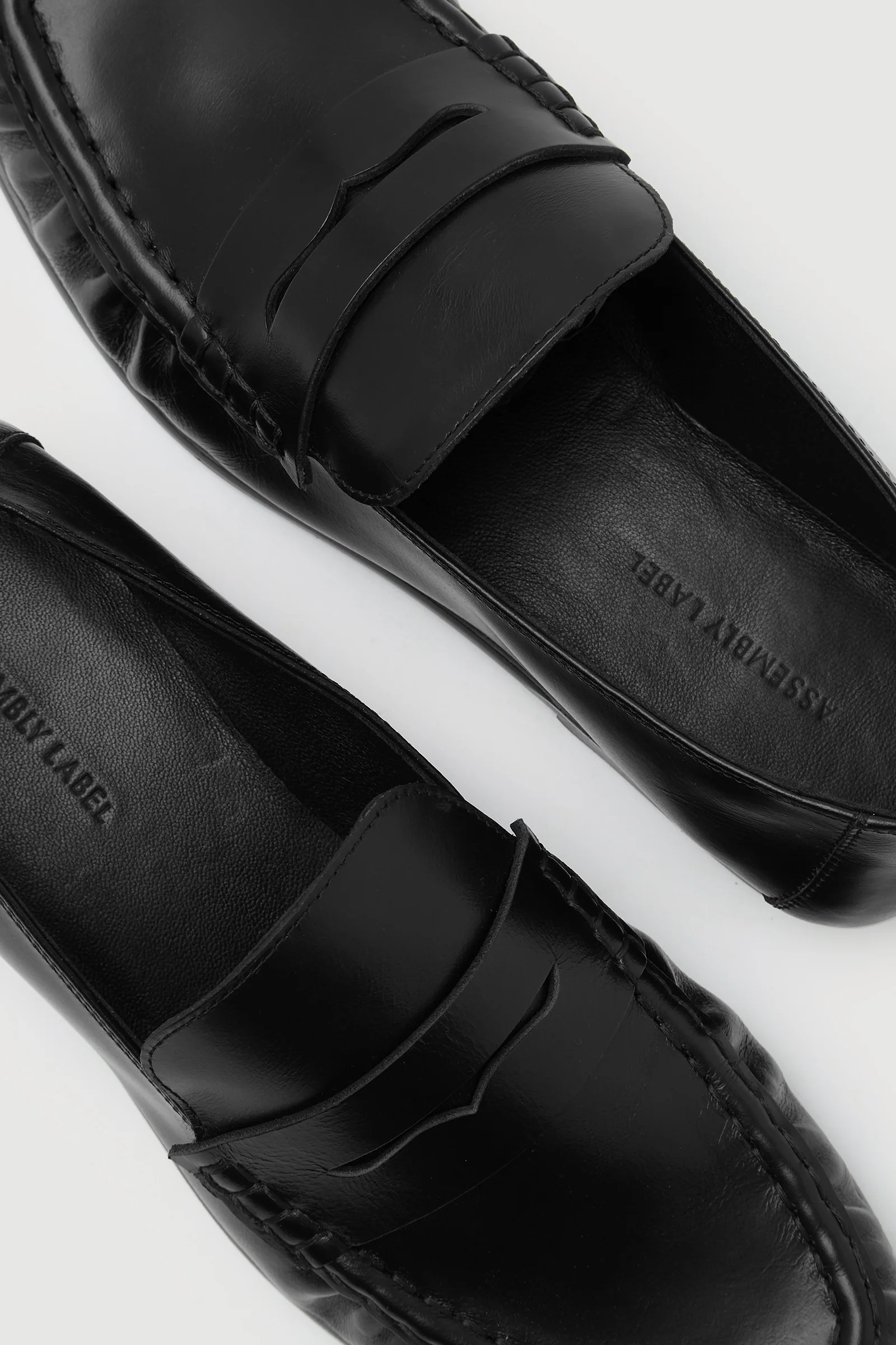 Avenue Leather Loafer - Image 4