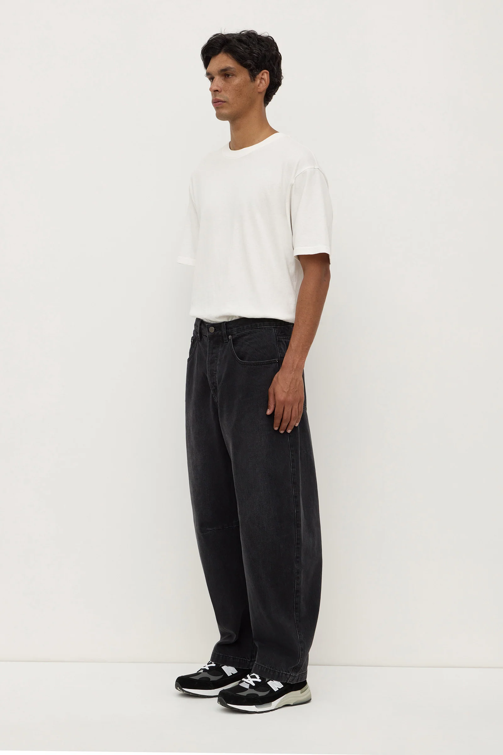 Barrel Leg Jean - Image 3