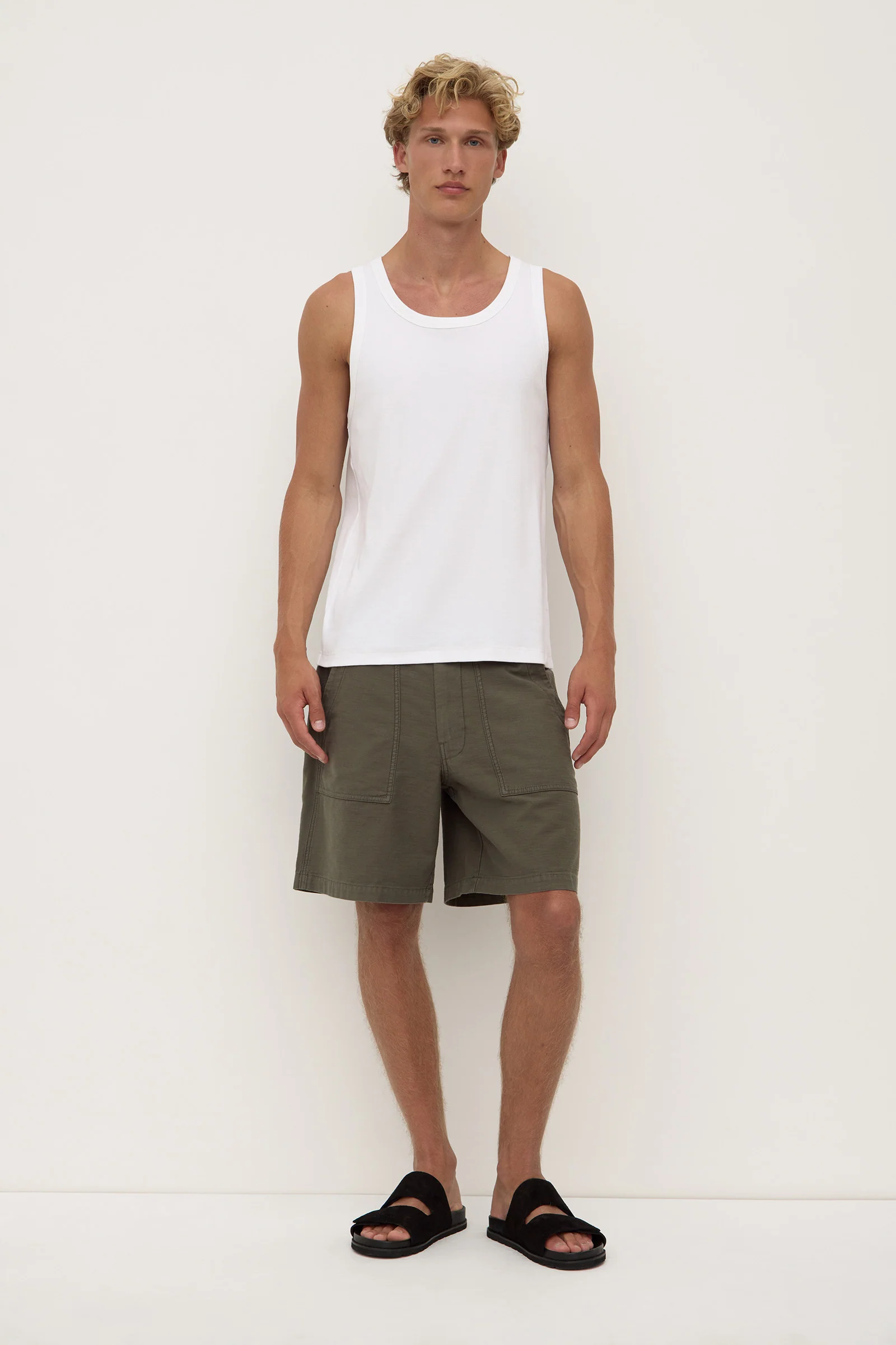 Carrier Short