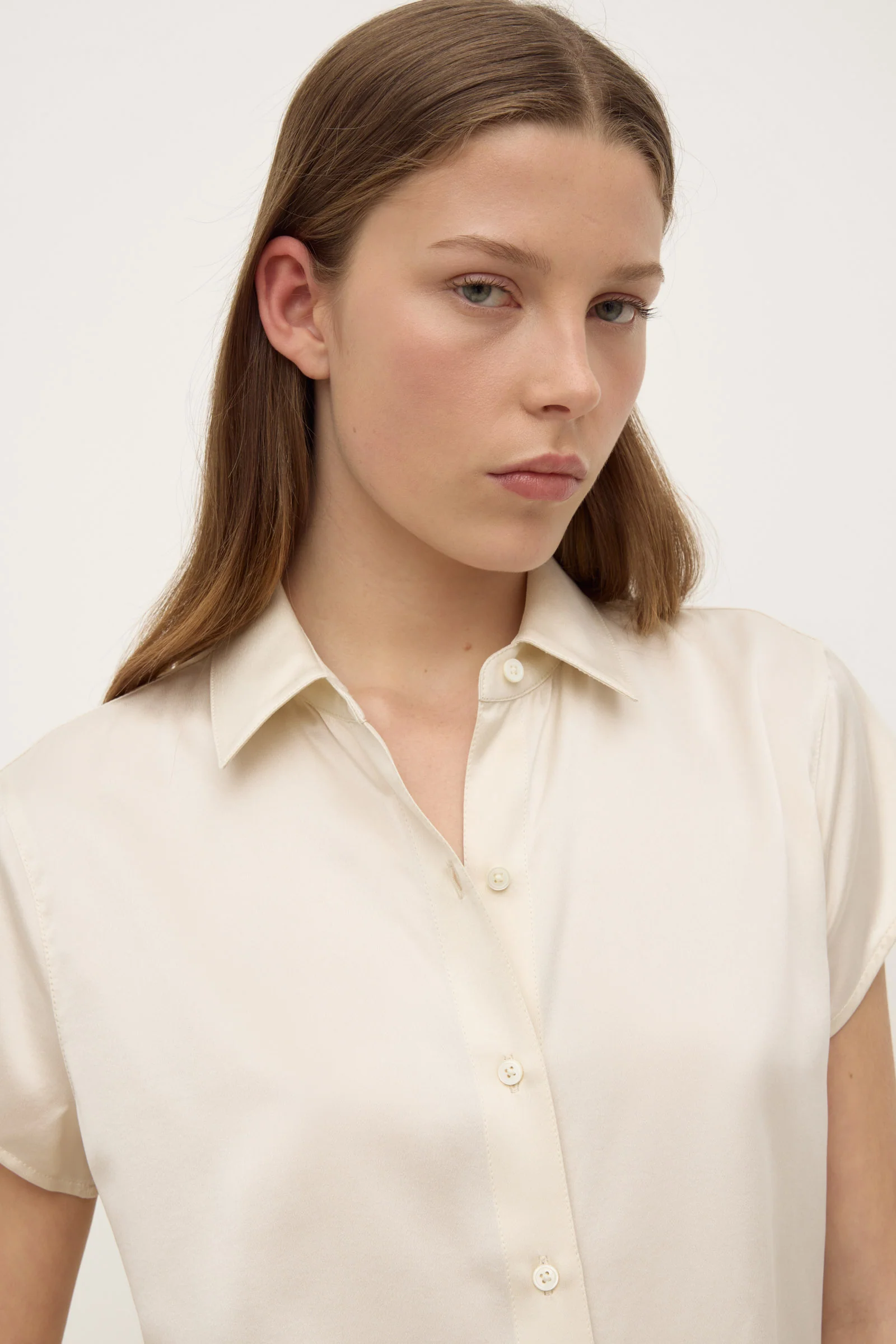 Karri Silk Short Sleeve Shirt - Image 2