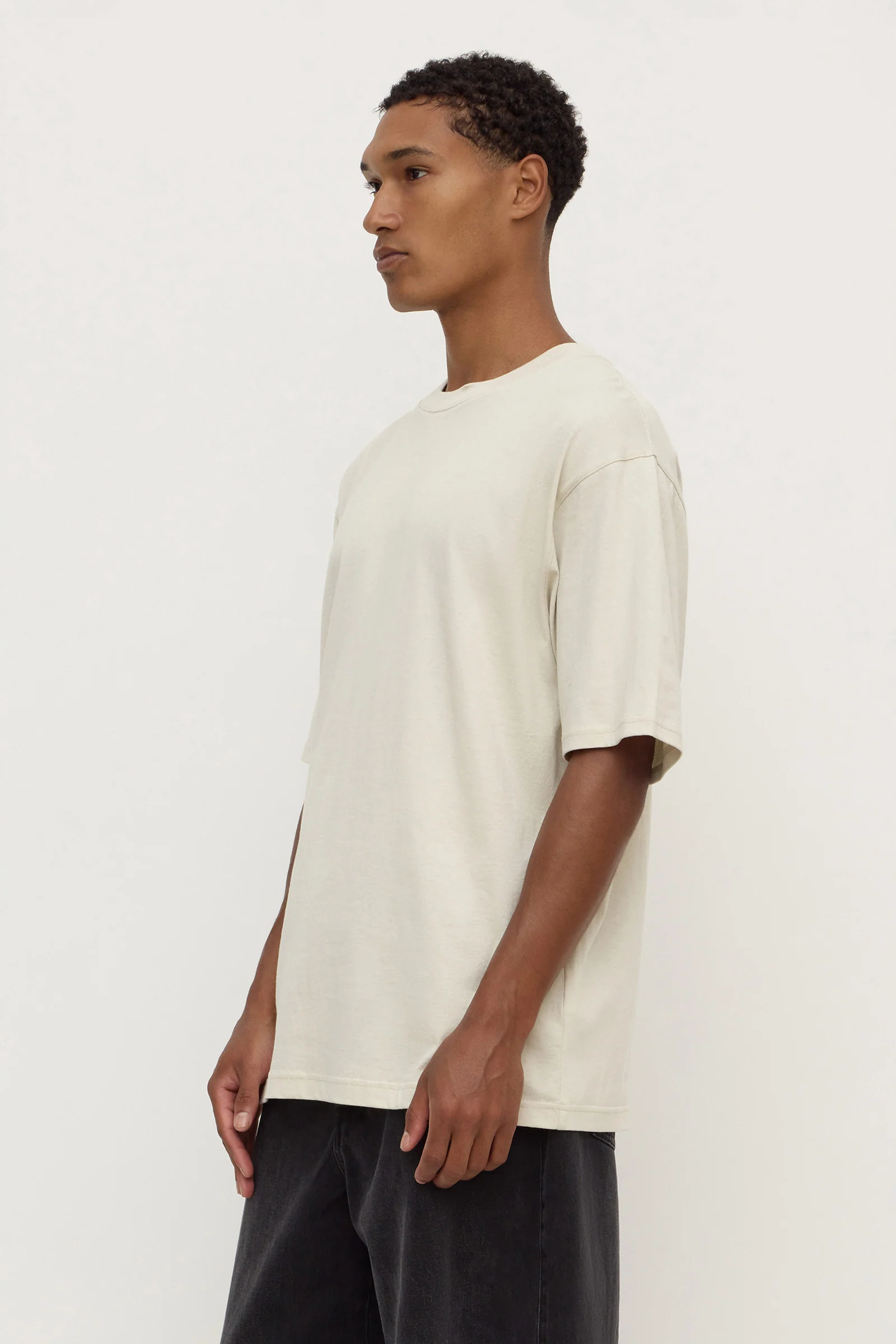 Knox Oversized Tee - Image 5