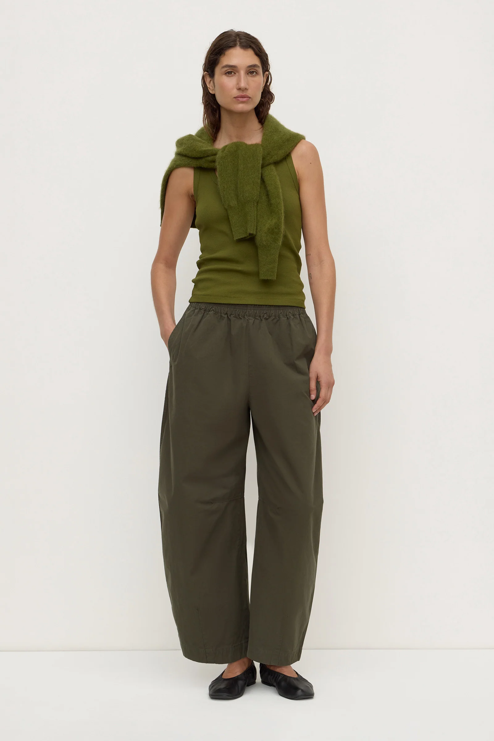 Lola Barrel Pant