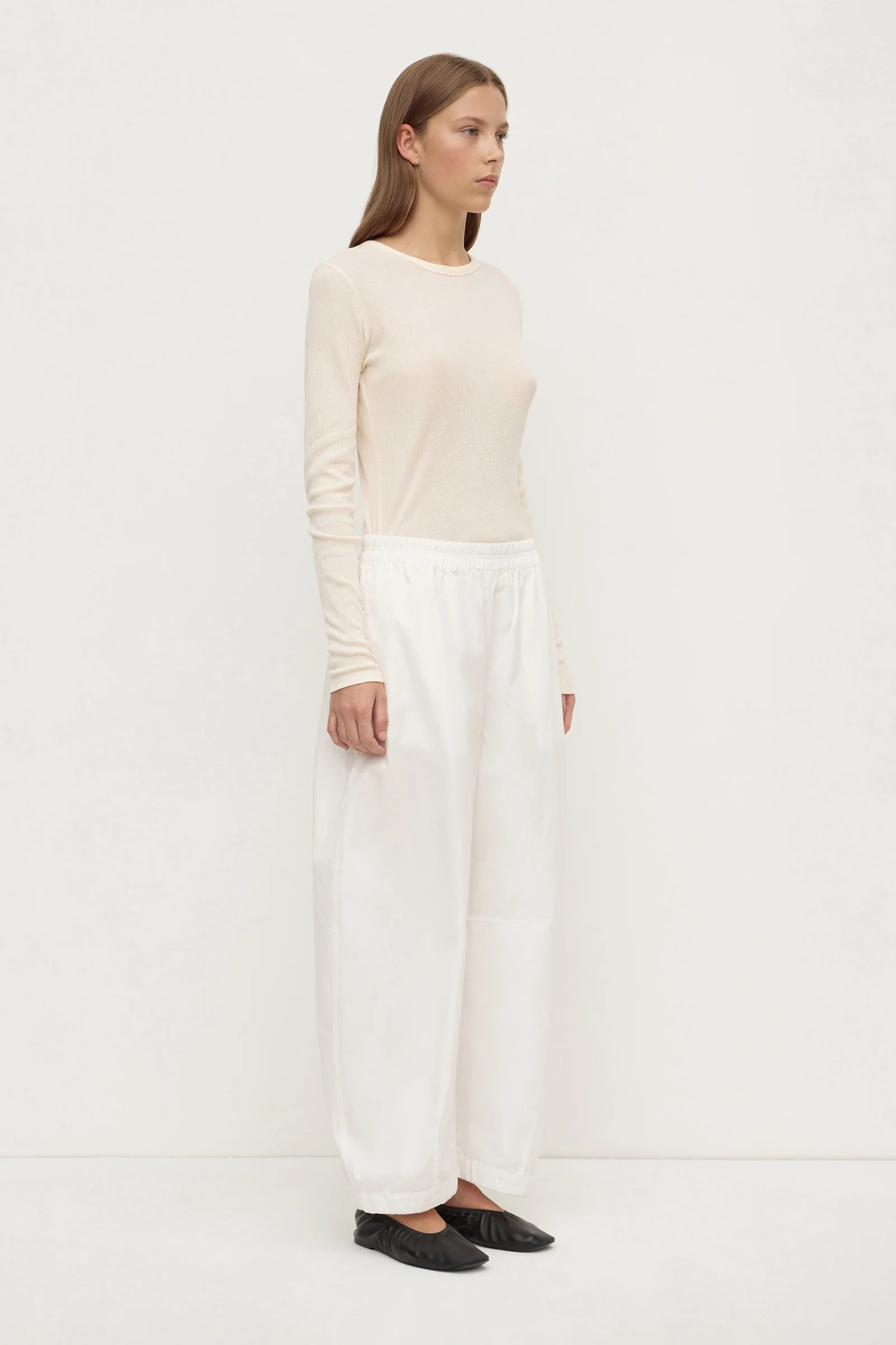Lola Barrel Pant - Image 3