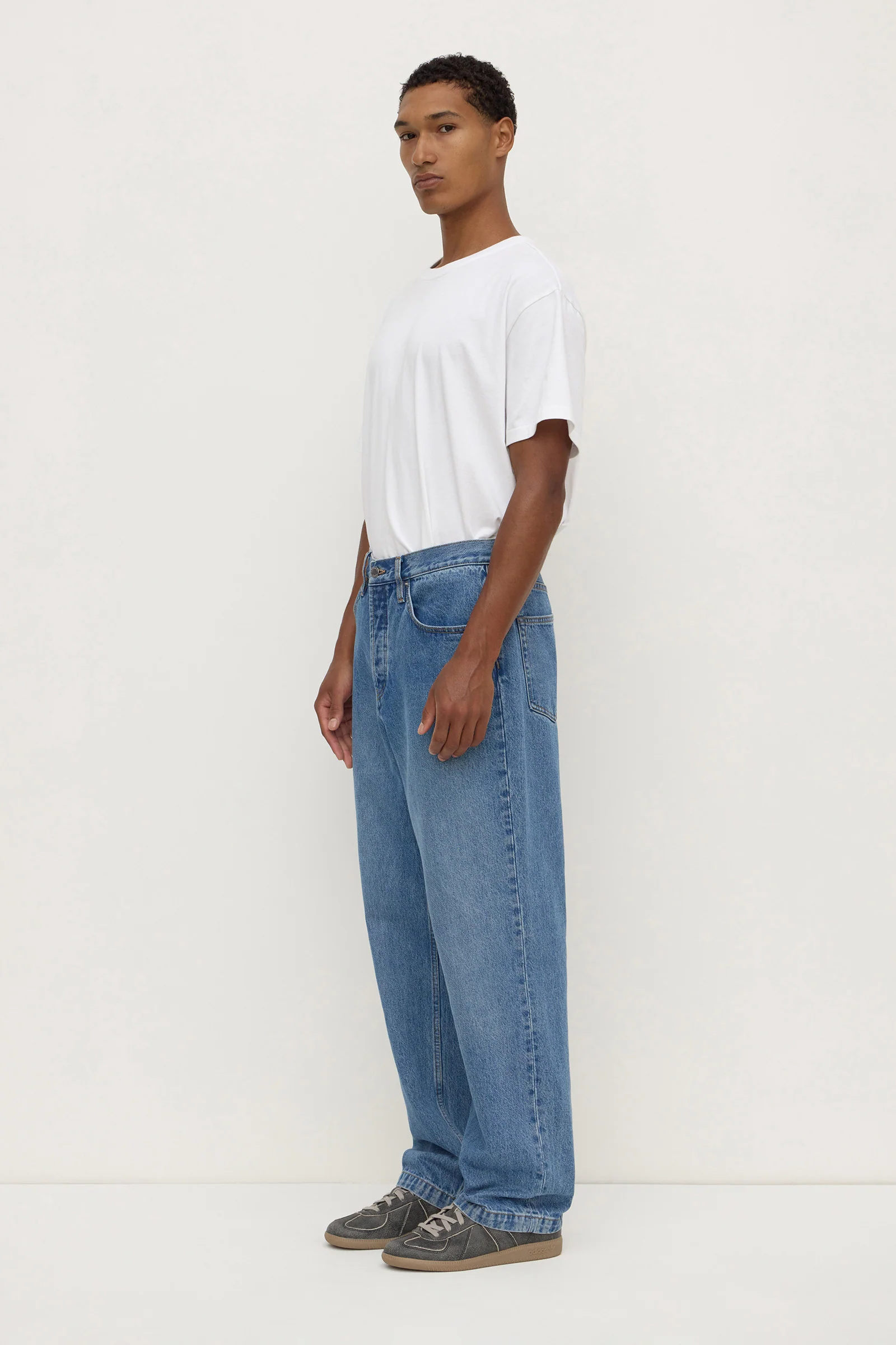 Mens Relaxed Jean - Image 4