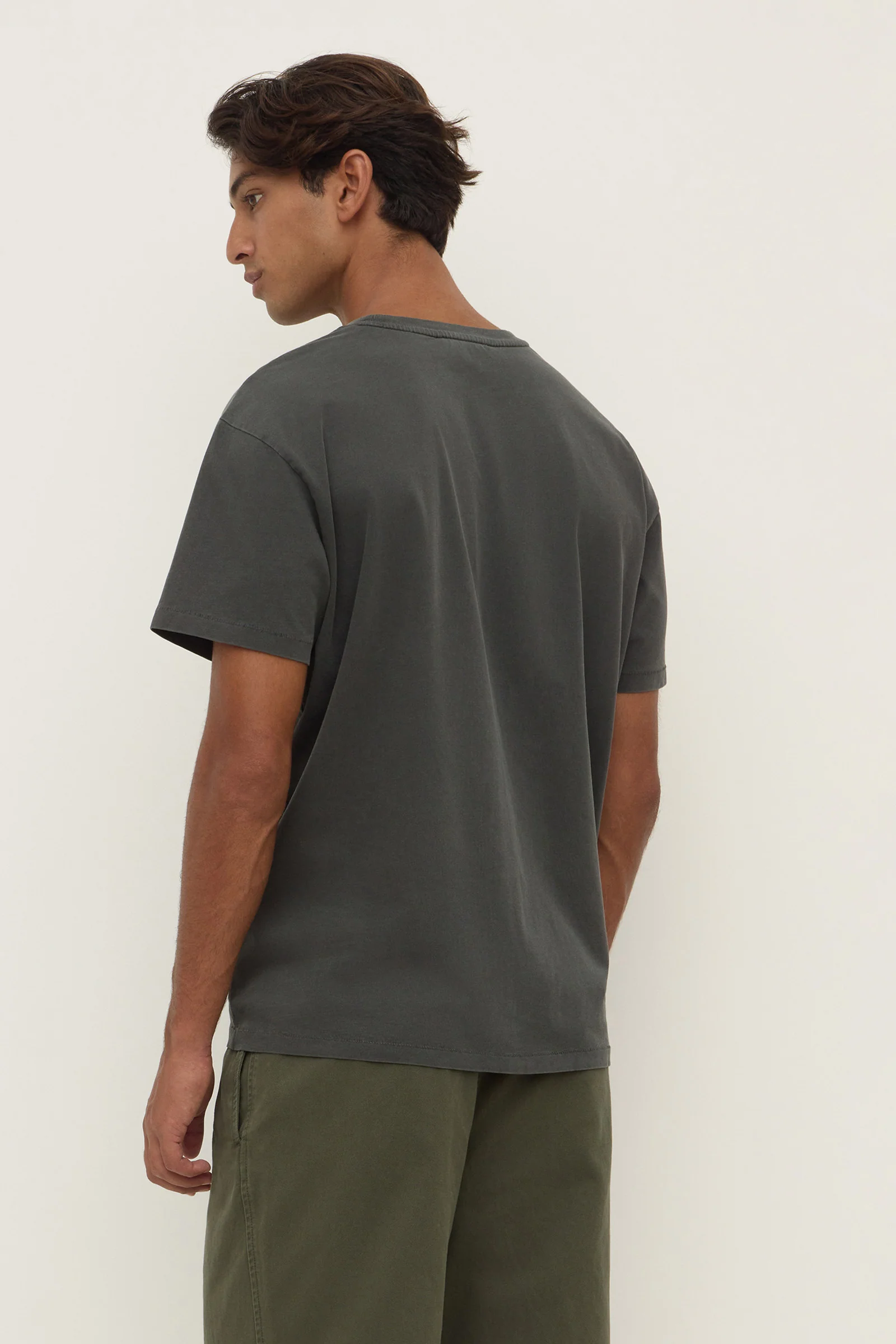 Oli Tee - Image 6