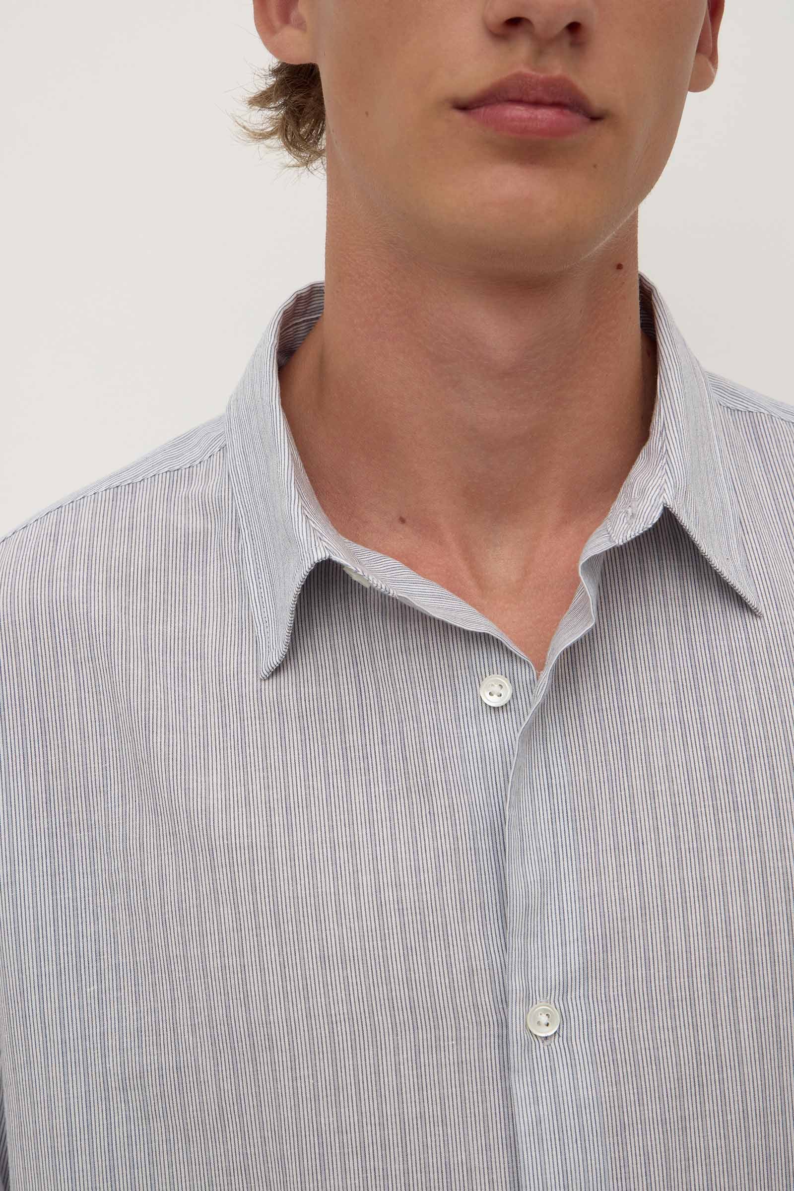 Olly Short Sleeve Shirt - Image 2