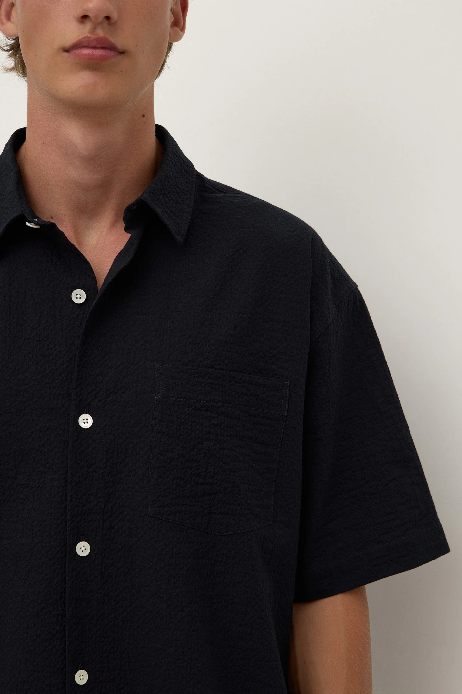 Raine Short Sleeve Shirt - Image 2