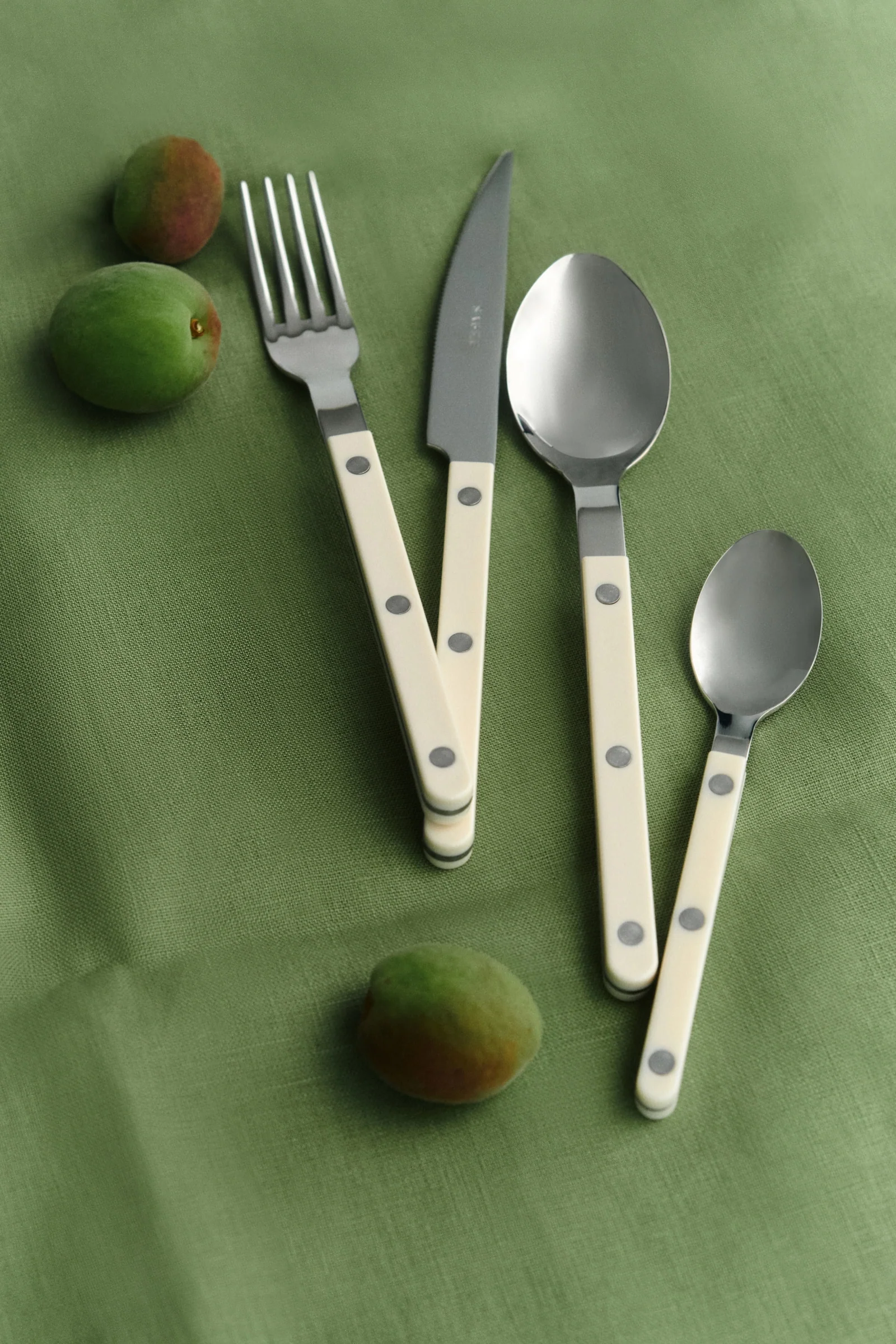 Sabre - Bistro 4 Piece Set - Image 2