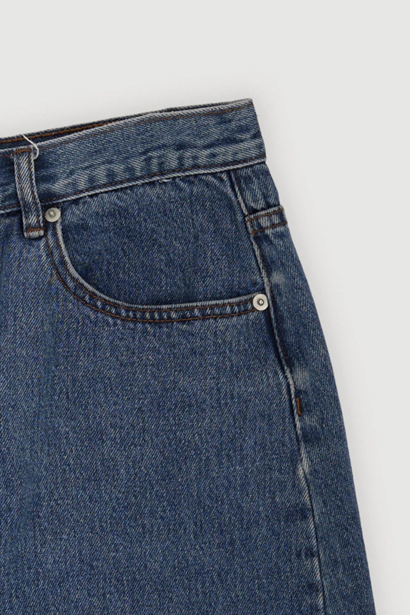 Re-Worn Womens Denim Skirt - Image 2