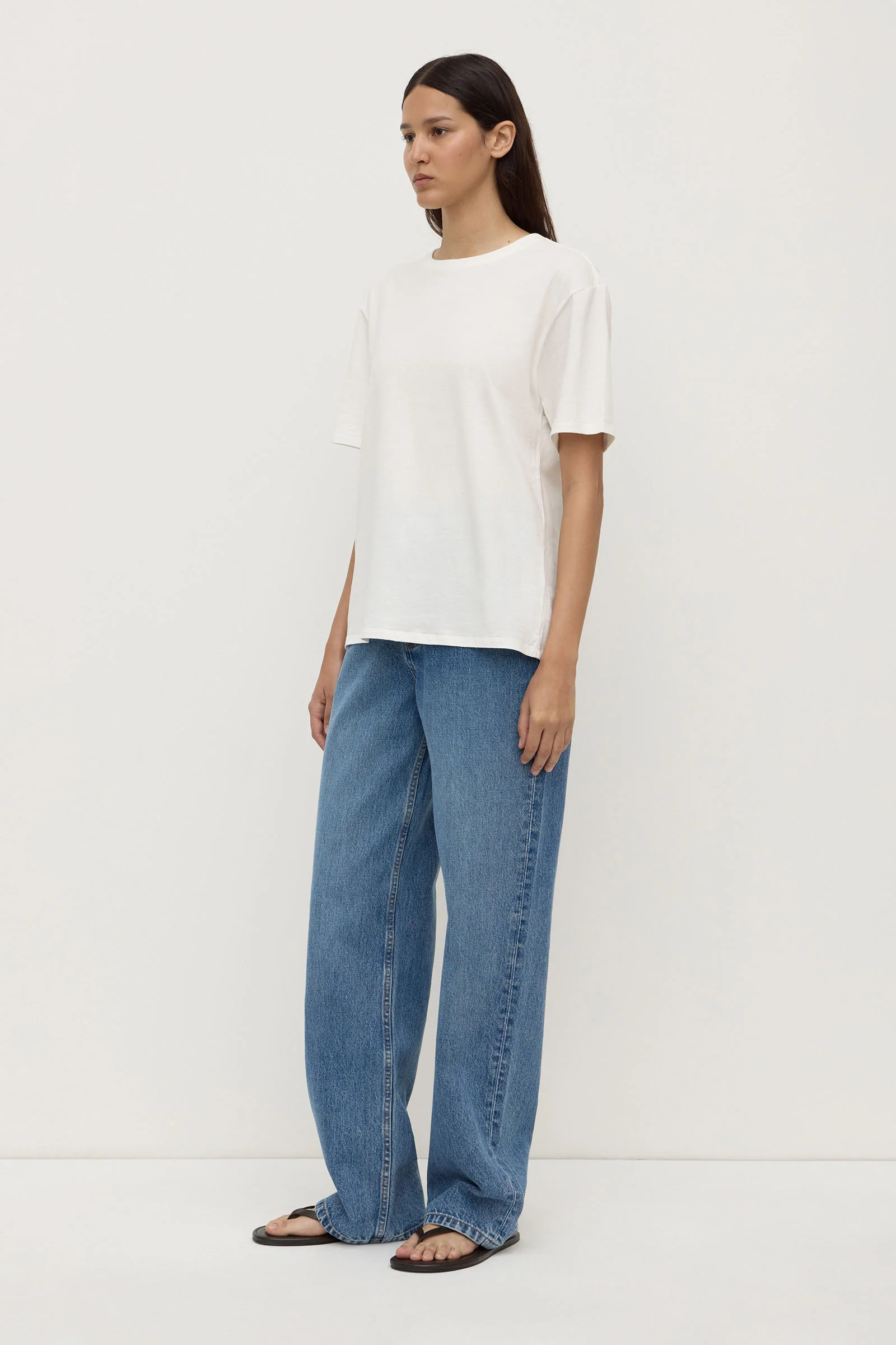 Thea Tee - Image 4